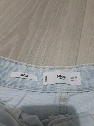 Pantalones Vaqueros y Bermuda