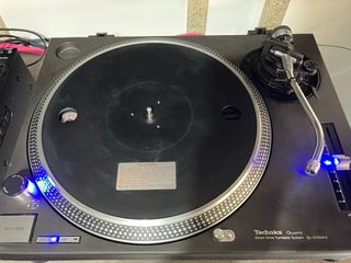 Tocadiscos Technics SL-1210 MK2