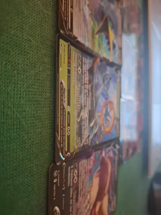 Carte Pokémon Full Art Foil