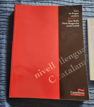 2 libros NIVEL C catalan+solucion