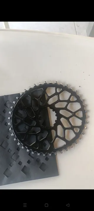 Oval Absolute Black