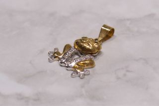 COLGANTE RANA, ORO 18K/2.7g