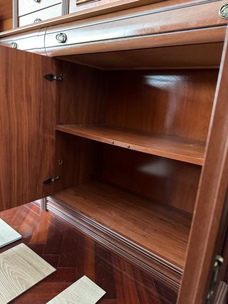Mueble de salón antiguo madera y cristal