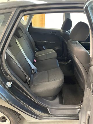 Hyundai i30 2010