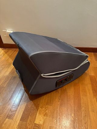 Sillón gaming PYRAMAT con altavoces