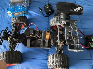 Coche teledirigido maverick quantum flux