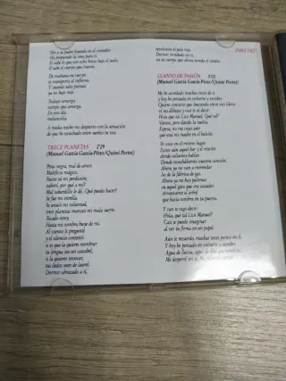 CD El Último de la Fila: Como la cabeza al sombrer