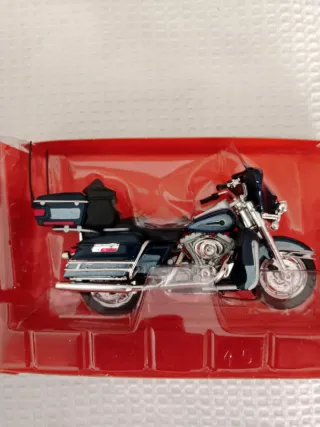 Maisto Harley Davidson 1:18