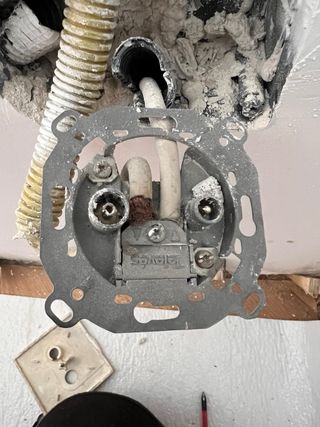 Oficial de electricidad