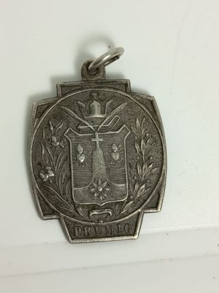 Antigua medalla premio Colegio S. Teresa