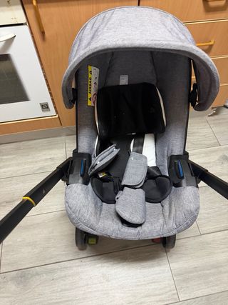 Carrito bebé 2 en 1 gris