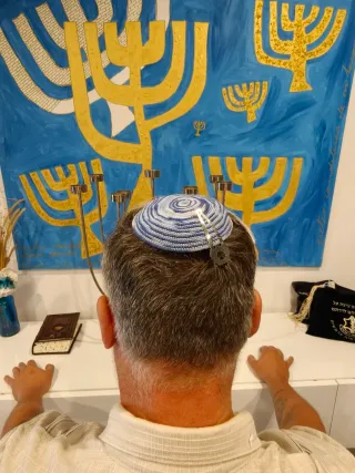 Kipá / Yarmulke tejido azul y blanco