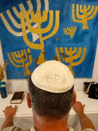 Kipá / Yarmulke blanco bordado