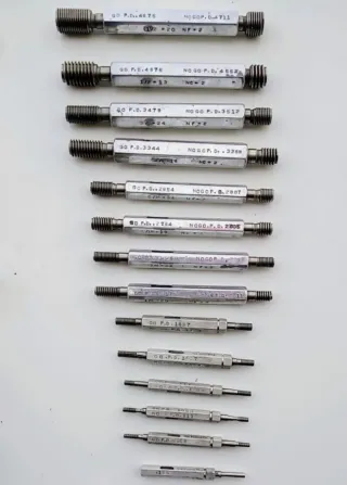 Calibradores de roscas Van Keuren co.