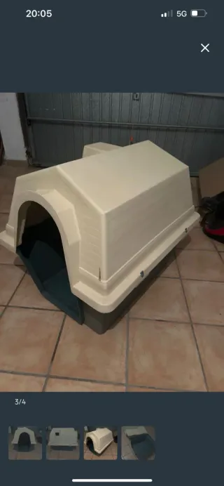 Caseta Perros Beige/Teal Como Nueva