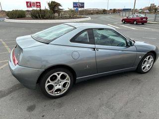 Alfa Romeo GTV 2004