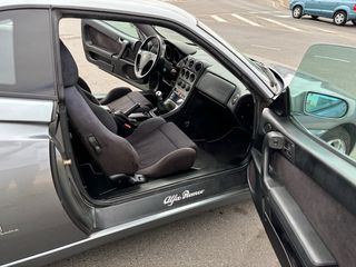 Alfa Romeo GTV 2004
