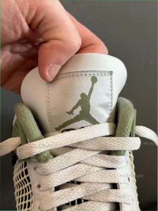 Nike Air Jordan 4 SE Off-White Talla 43