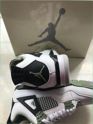 Nike Air Jordan 4 SE Olive Green Talla 42