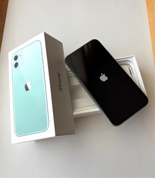 *IPHONE**11**64GB**VERDE**EN SU CAJA**COMO NUEVO**