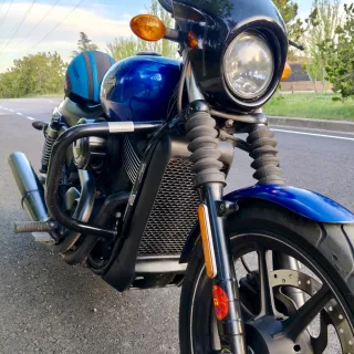 Harley Davidson Street 750 Azul