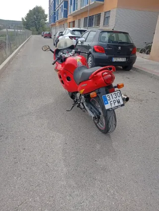 Suzuki GSXF 600