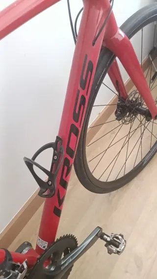 Bicicleta Kross carretera como nueva