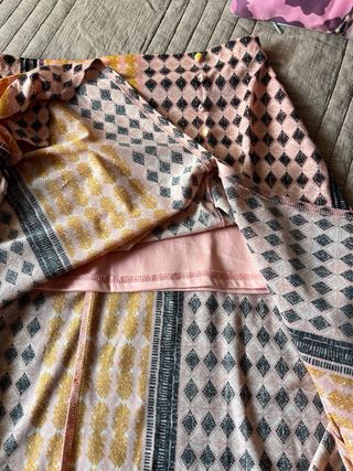 Falda Sfera Estampada Midi Botones