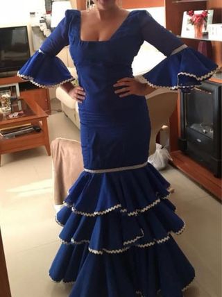 Traje de flamenca azul