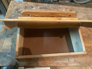 Caja de madera para limpiar calzado vintage