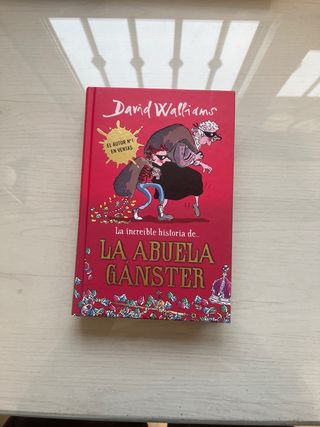 Vendo pack de 6 libros infantiles de David Walliam