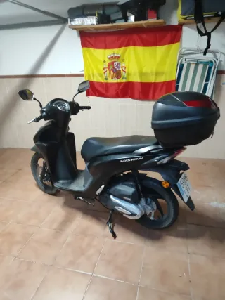 Honda Vision 110cc - 13.000 km