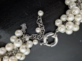 Maravilloso Collar de Perlas Ágatha.