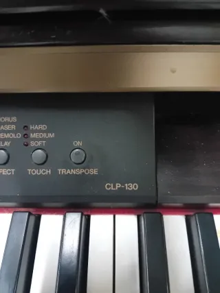 Piano Yamaha Clavinova CLP-130