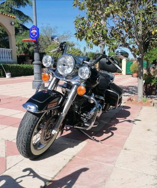 Harley Davidson Road King Classic 17.000 Kms