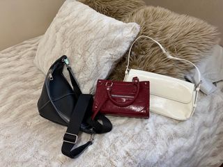 Lote 3 Bolsos Negro, Rojo, Blanco