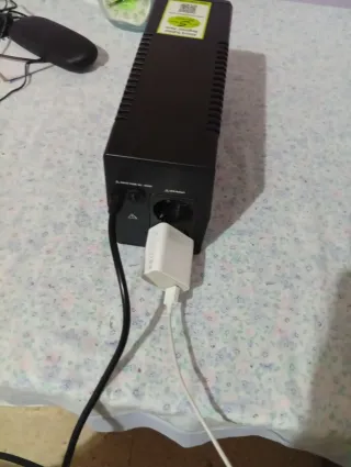 Tecnoware UPS Era Plus 750va/525 watios