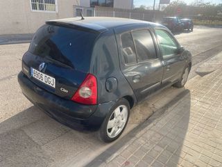 Renault Clio 2005