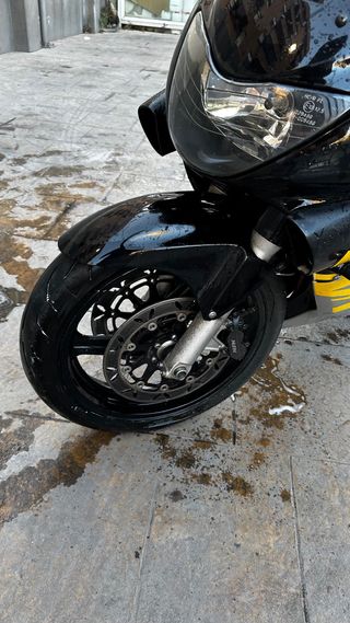 Honda CBR 600F Negra/Plata