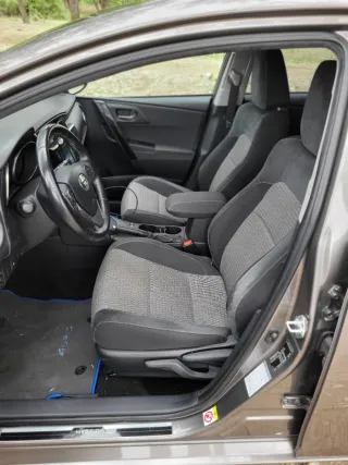 Toyota Auris 2017
