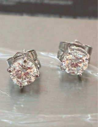 Pendientes Oro 1.04CtDiamantes NaturalesSI2/F