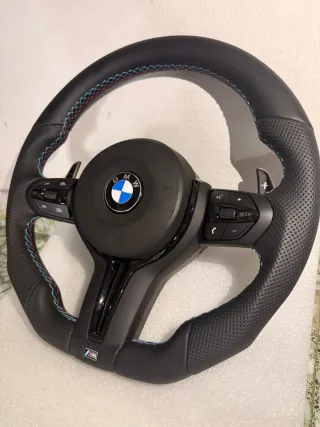 Volante BMW M deportivo
