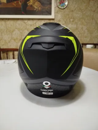 Casco NOS Tricomposite (fibra)