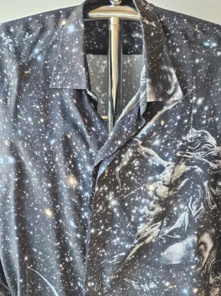 Camisa Armani Estampado Galaxia Talla XL