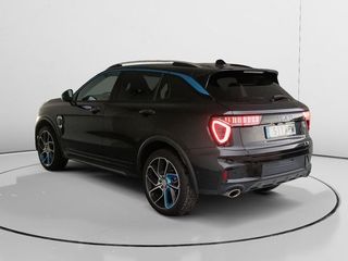 Lynk & Co 01 PHEV