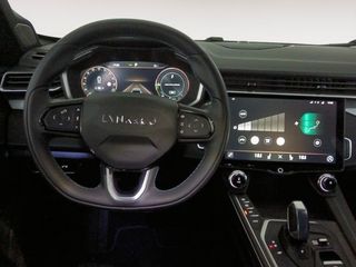 Lynk & Co 01 PHEV