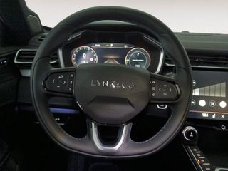 Lynk & Co 01 PHEV