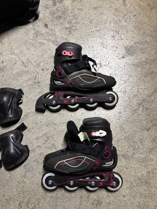 Patines en línea con protectores y bolsa