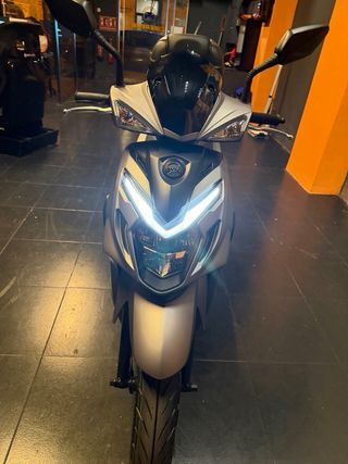 SYM Symphony SR 125 Scooter