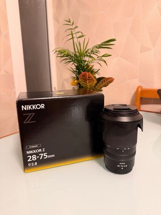 Nikon Z6 II + Objetivo Nikkor 28-75mm f/2.8